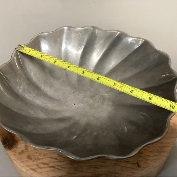 Vintage - Wilton Armetale Pewter Scalloped Serving Bowl - The Large One - Nice - Picture 10 of 11